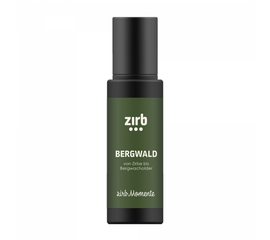 Unser neuer Raumspray, zirb.Bergwald, aus sieben biozertifizierten ätherischen Ölen und Pflanzenhydrolaten entführt dich in die Duftwelt der Tiroler Berge, von Bergwacholder bis Zirbe. Mikroskopisch kleine Holzfasern sorgen dafür, dass die Pflanzenhydrolate und ätherischen Öle perfekt gemischt bleiben und verleihen dem Spray seine charakteristische Konsistenz. Perfekt für dein Lieblingskissen, den Kleiderschrank, das stille Örtchen oder für die Auffrischung deiner Raumluft.