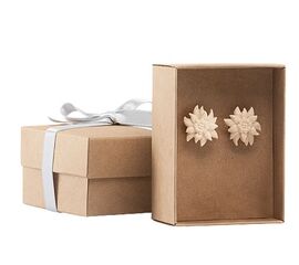 Edelweiss Ohrringe Stecker in Schachtel